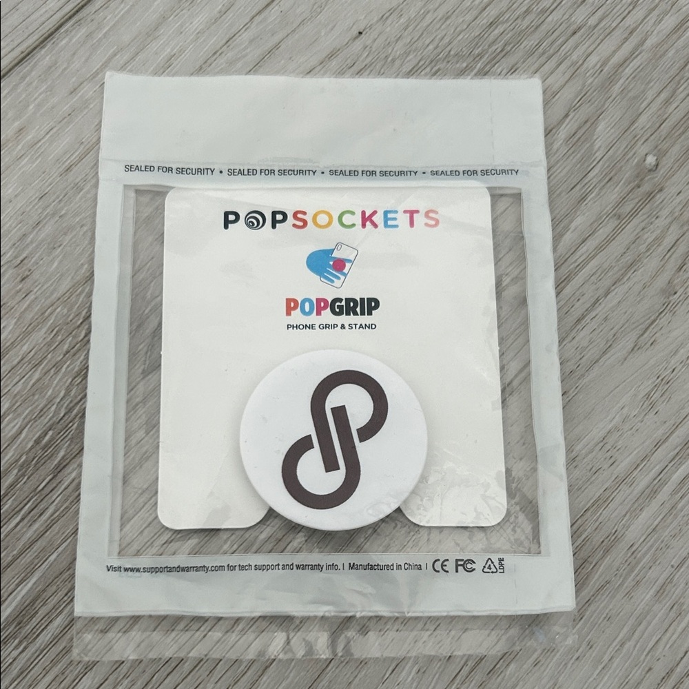 Poshmark PopSocket White Phone Grip